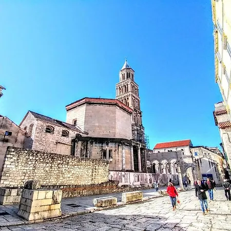 Lägenhet Znjanski Vidici Tonka