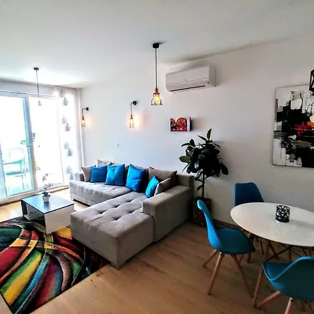 Znjanski Vidici Tonka * Split